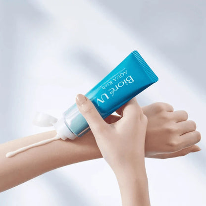 Biore UV Aqua Rich Watery Essence SPF50+ PA++++